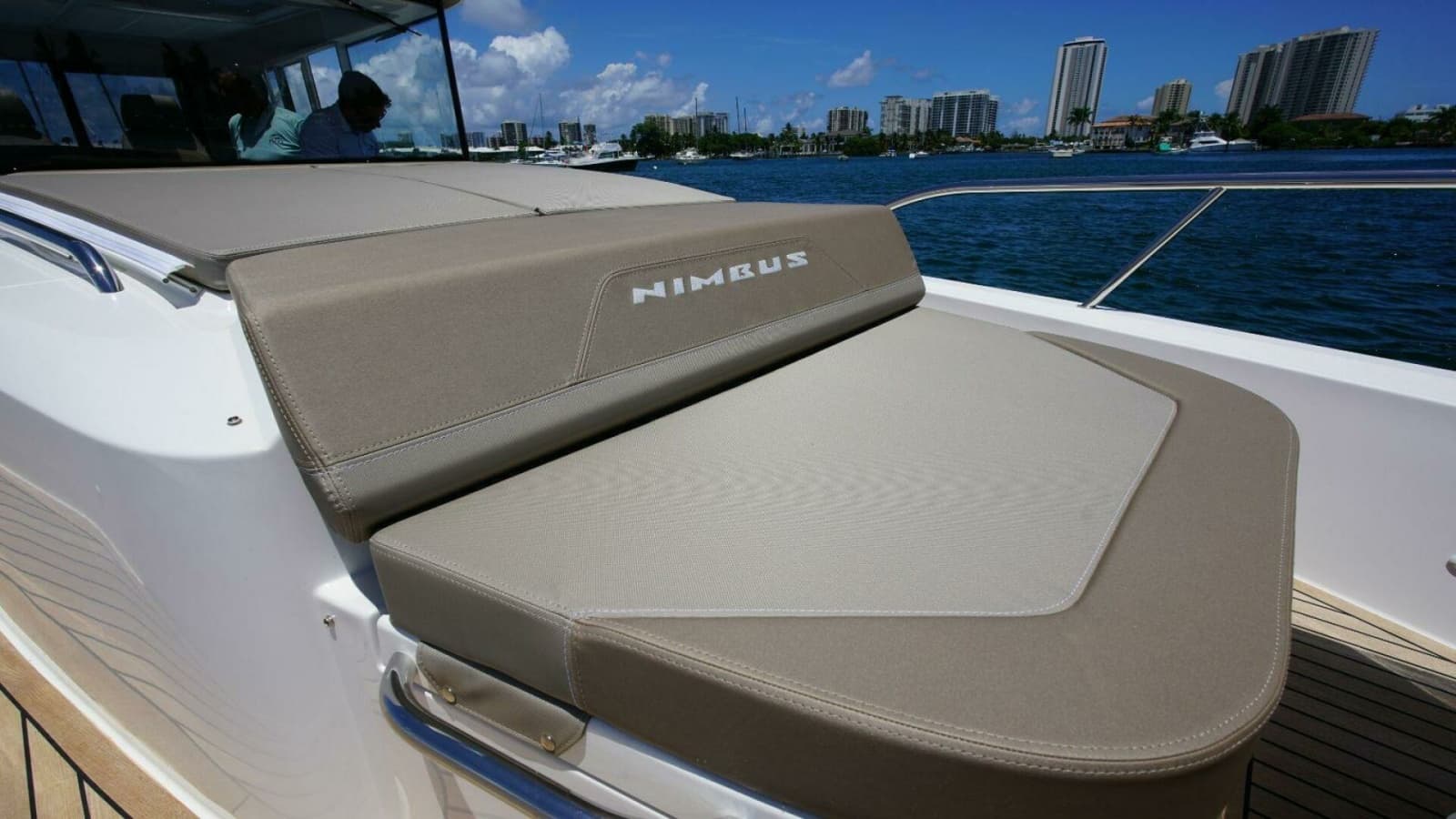 2024 Nimbus Commuter 11 - Photo 16