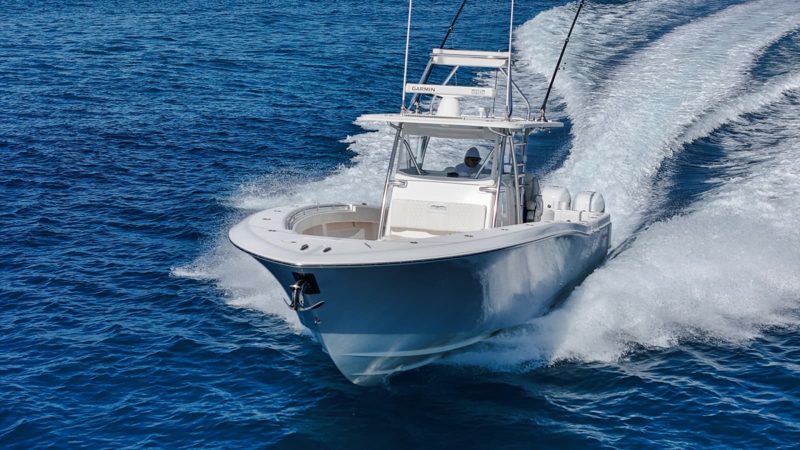 2021 Invincible 42 Center Console - Photo 5