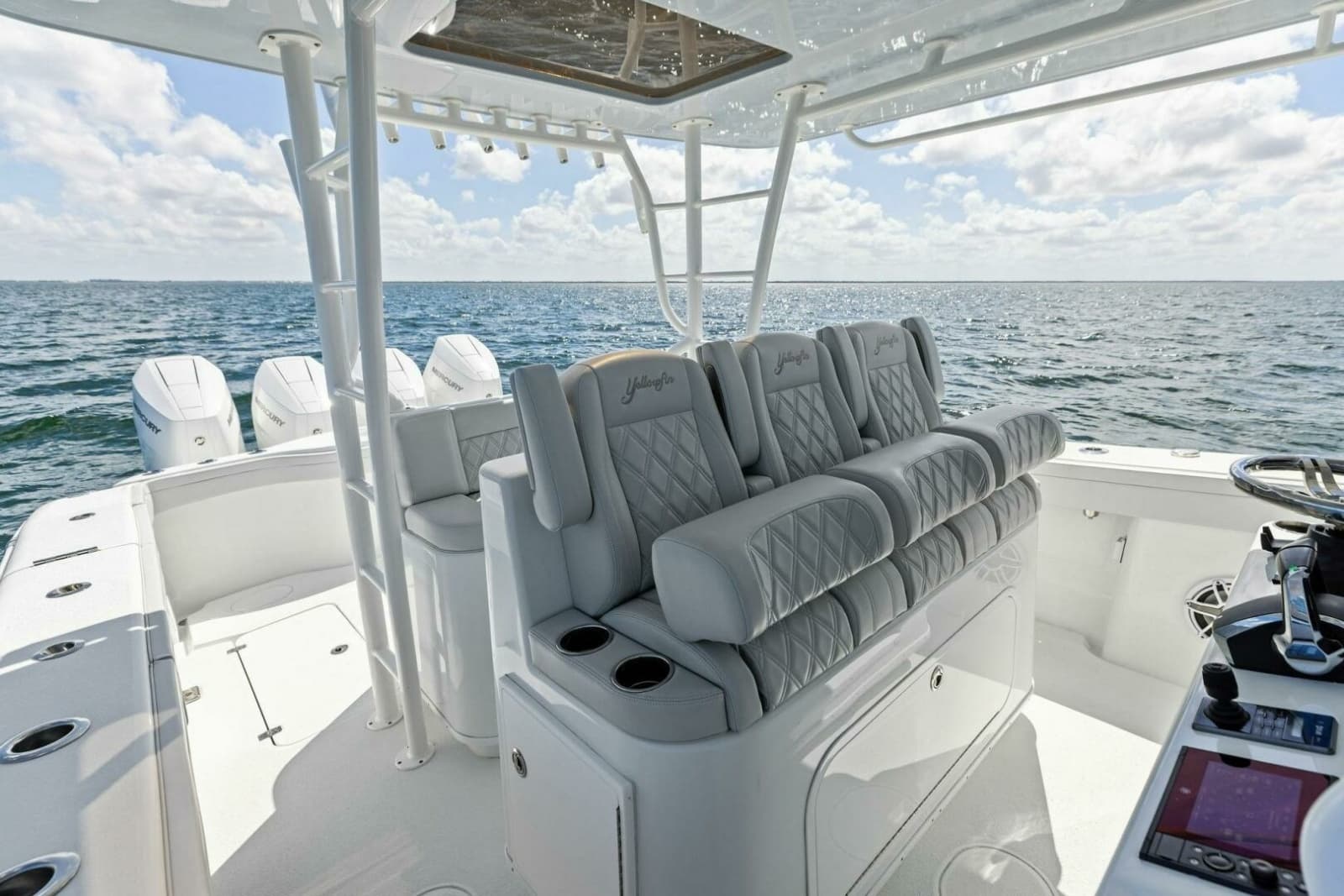2024 Yellowfin 42 Offshore - Photo 10