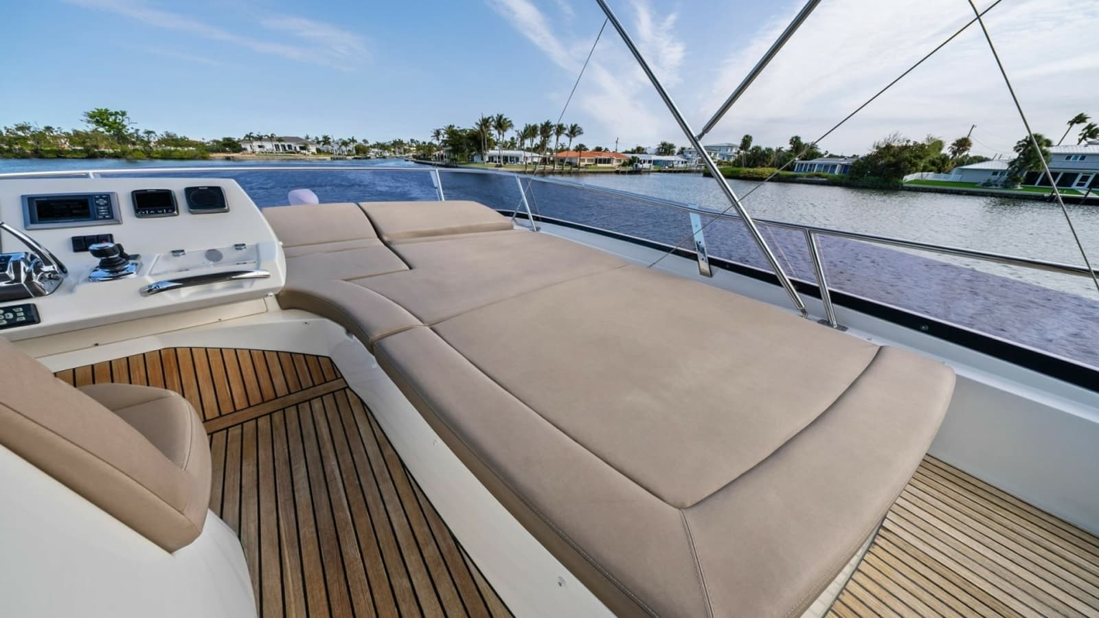 2015 Prestige 550 - Photo 17