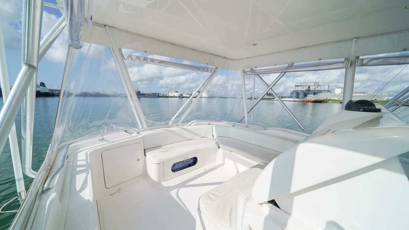 2007 Bertram 51 Convertible - Photo 3