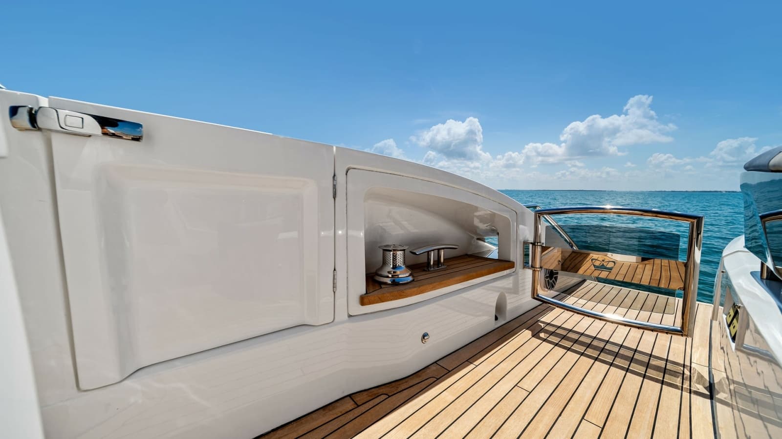 2019 Princess V65 - Photo 57