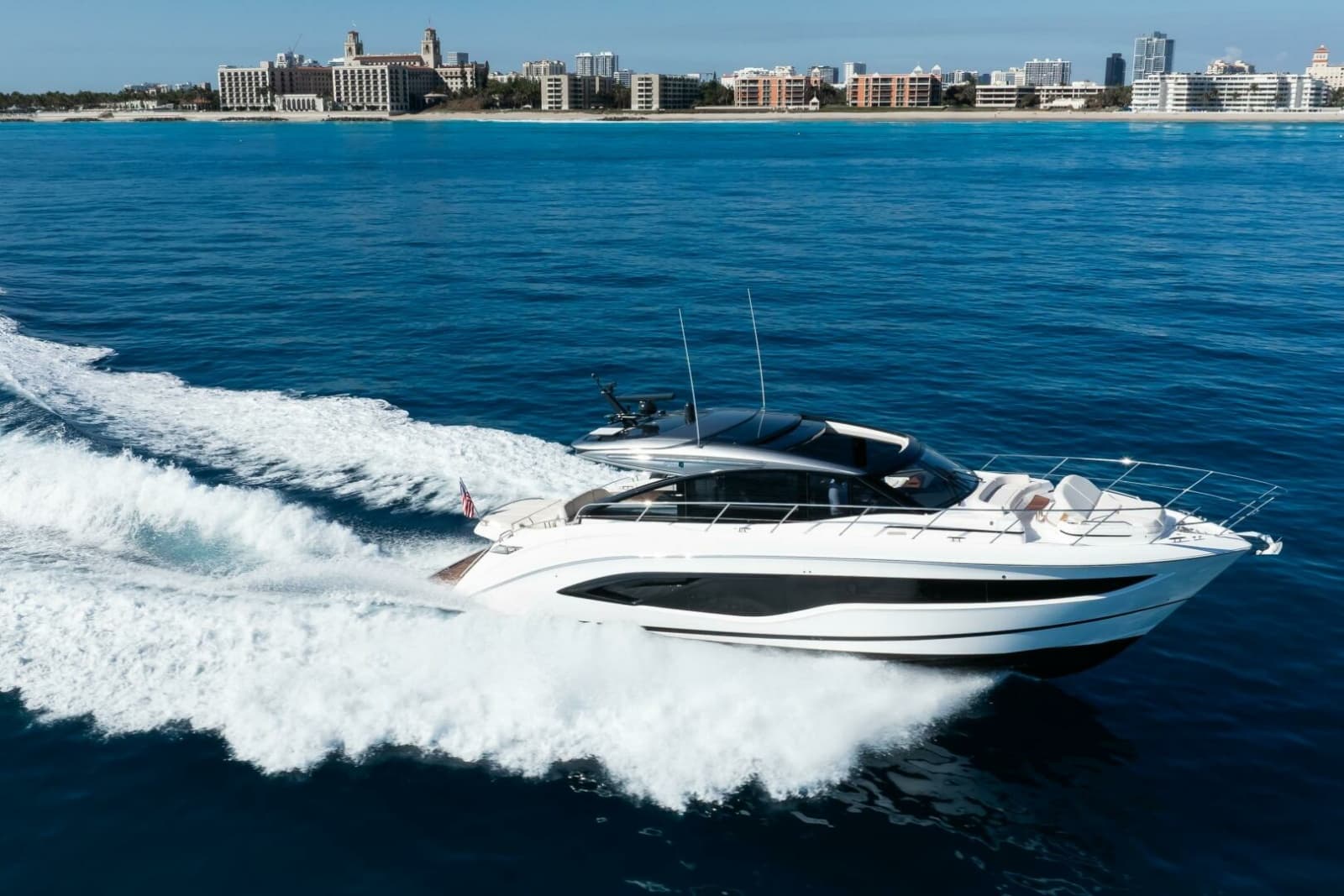 2025 Princess V55 - Photo 26