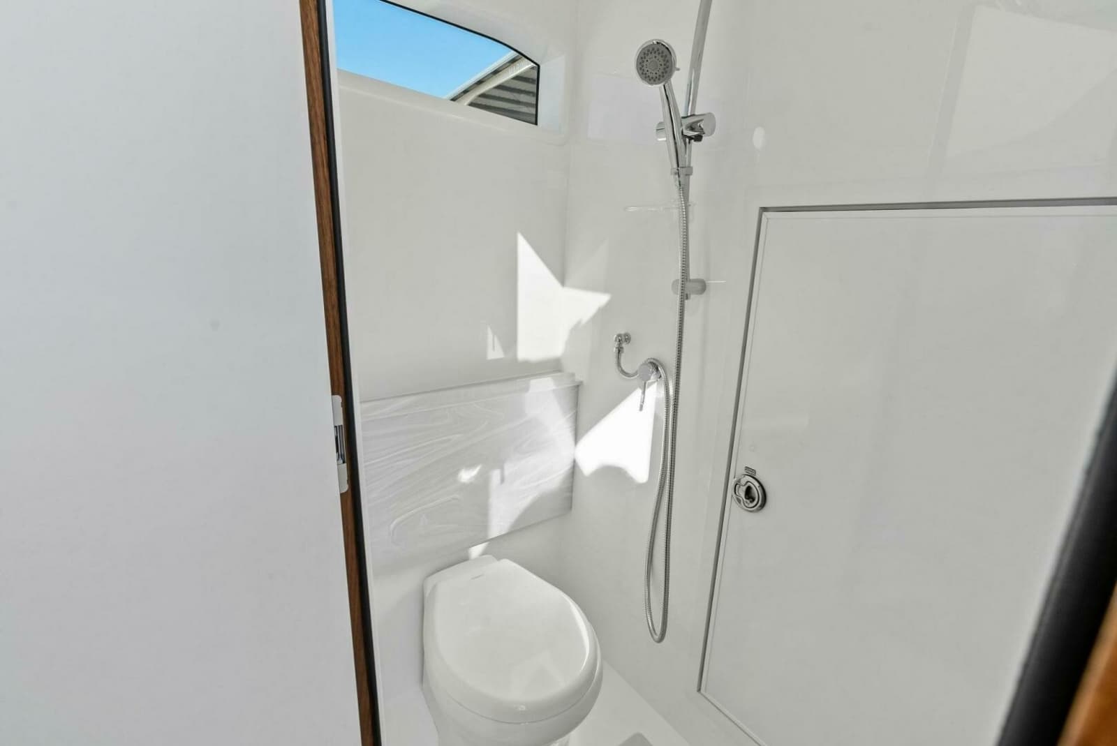 2026 Valhalla Boatworks V46 - Photo 63