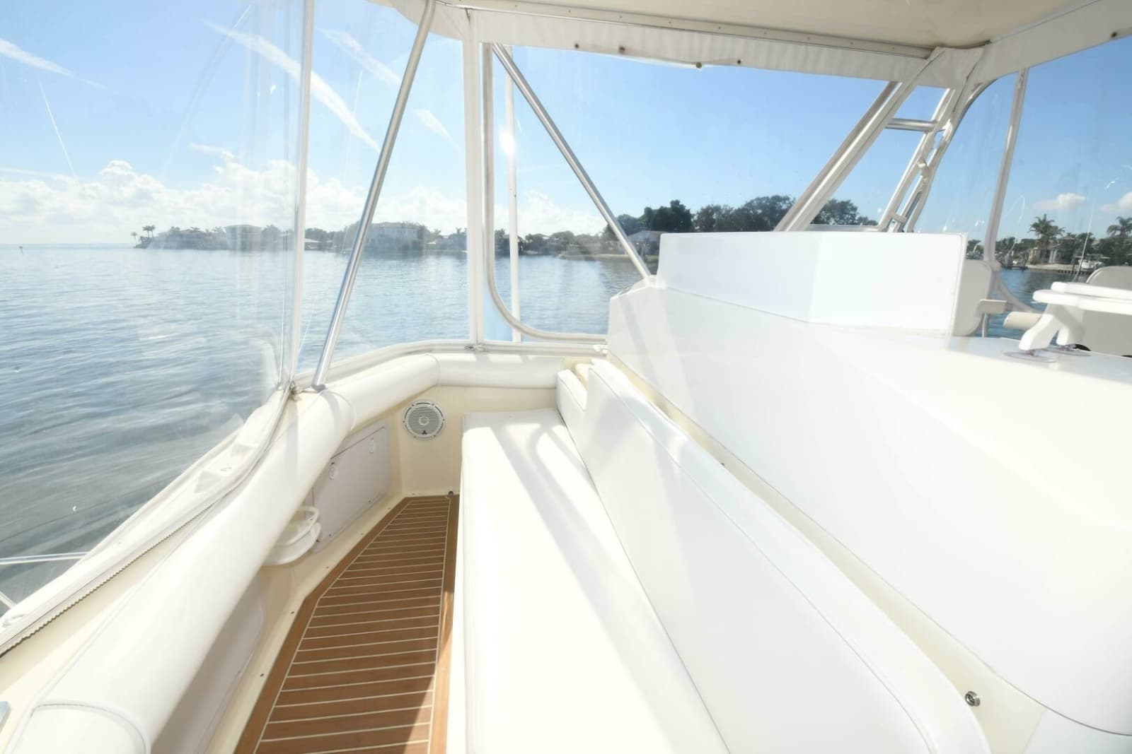 2001 Cabo 35 Flybridge - Photo 20