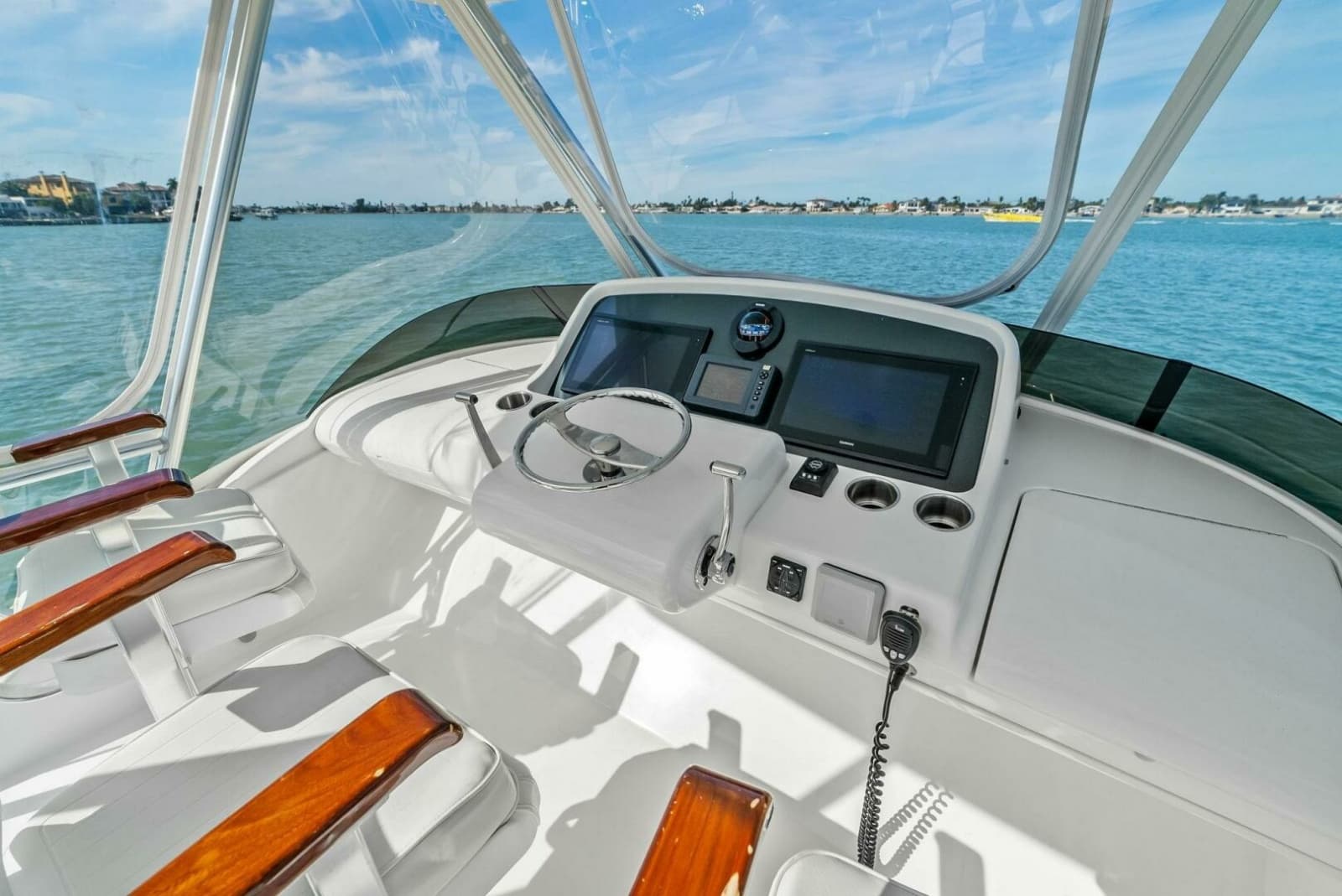 2017 Bertram 35 Flybridge - Photo 19