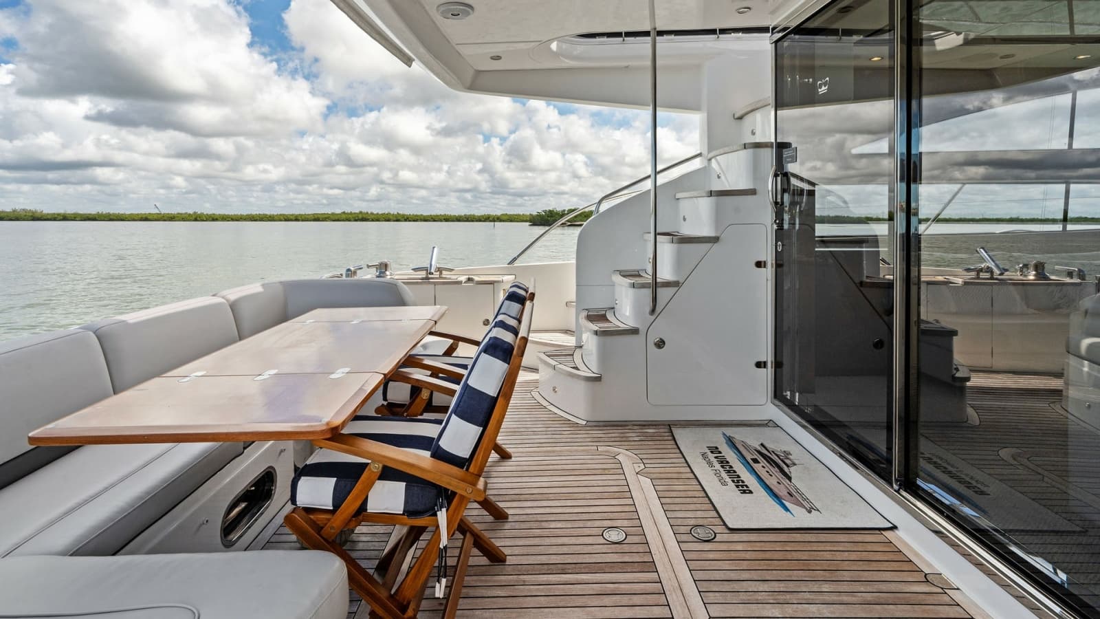 2016 Princess 64 Flybridge - Photo 17