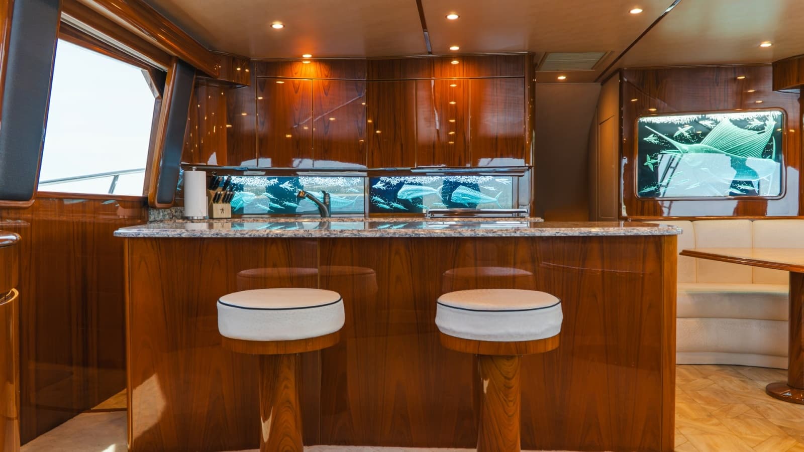 2014 Viking 66 Convertible - Photo 3