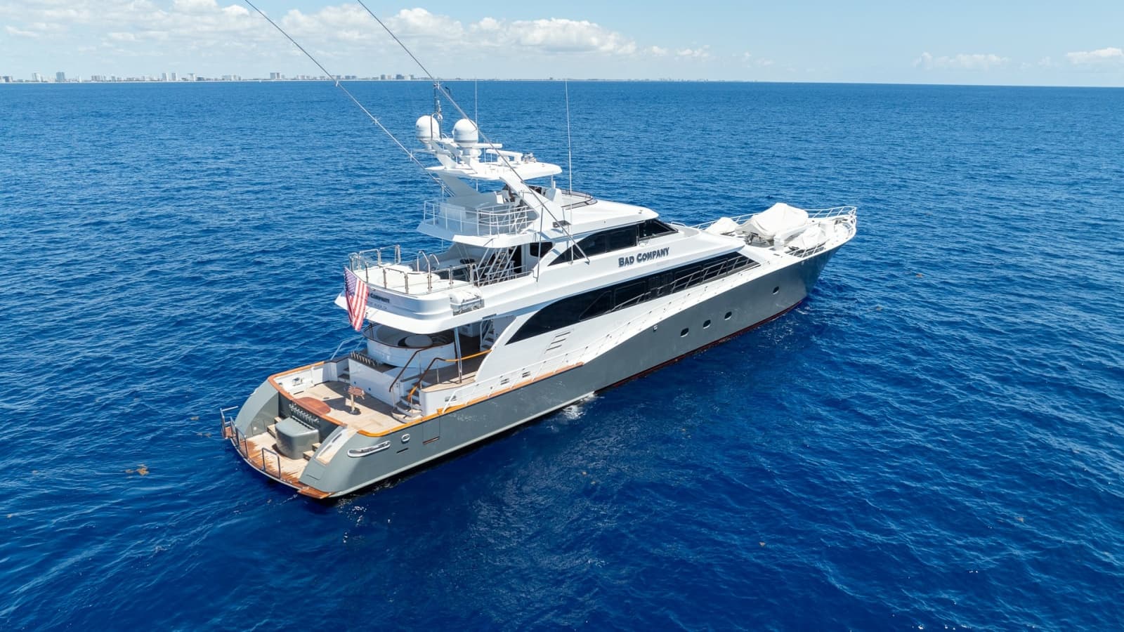1998 Trinity Yachts 144  - Photo 3