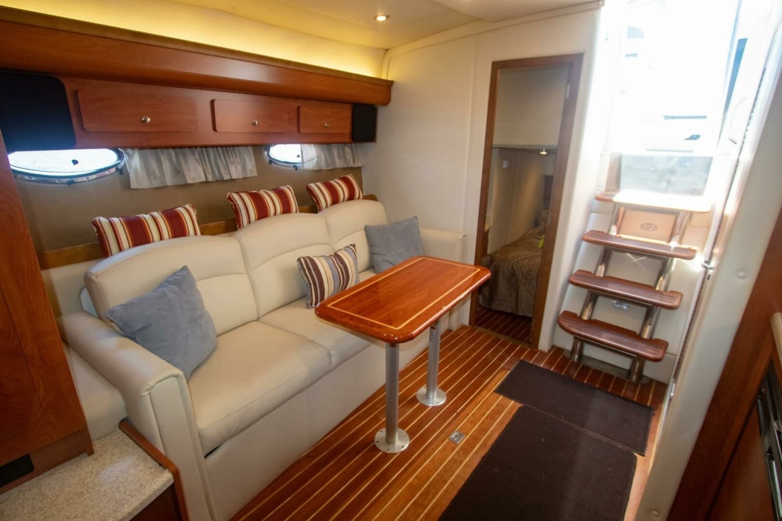 2008 Rinker 40 Express Cruiser - Photo 8