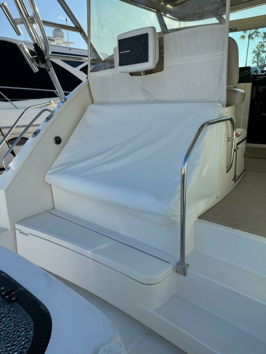 2015 Tiara Yachts 4300 Open - Photo 37