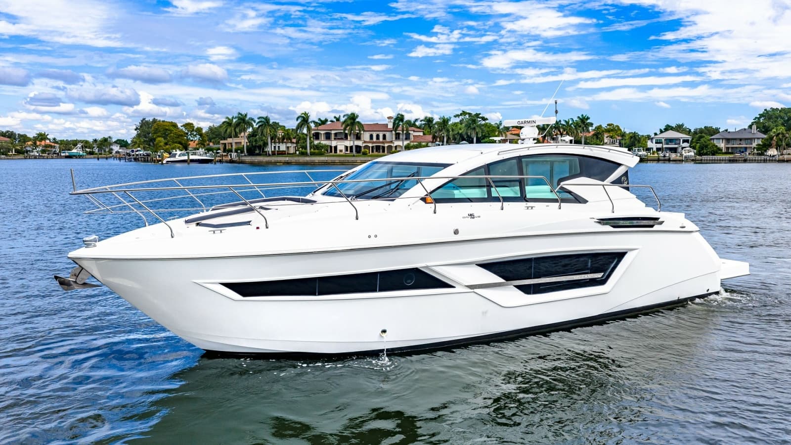2019 Cruisers Yachts Cantius 46 - Photo 64