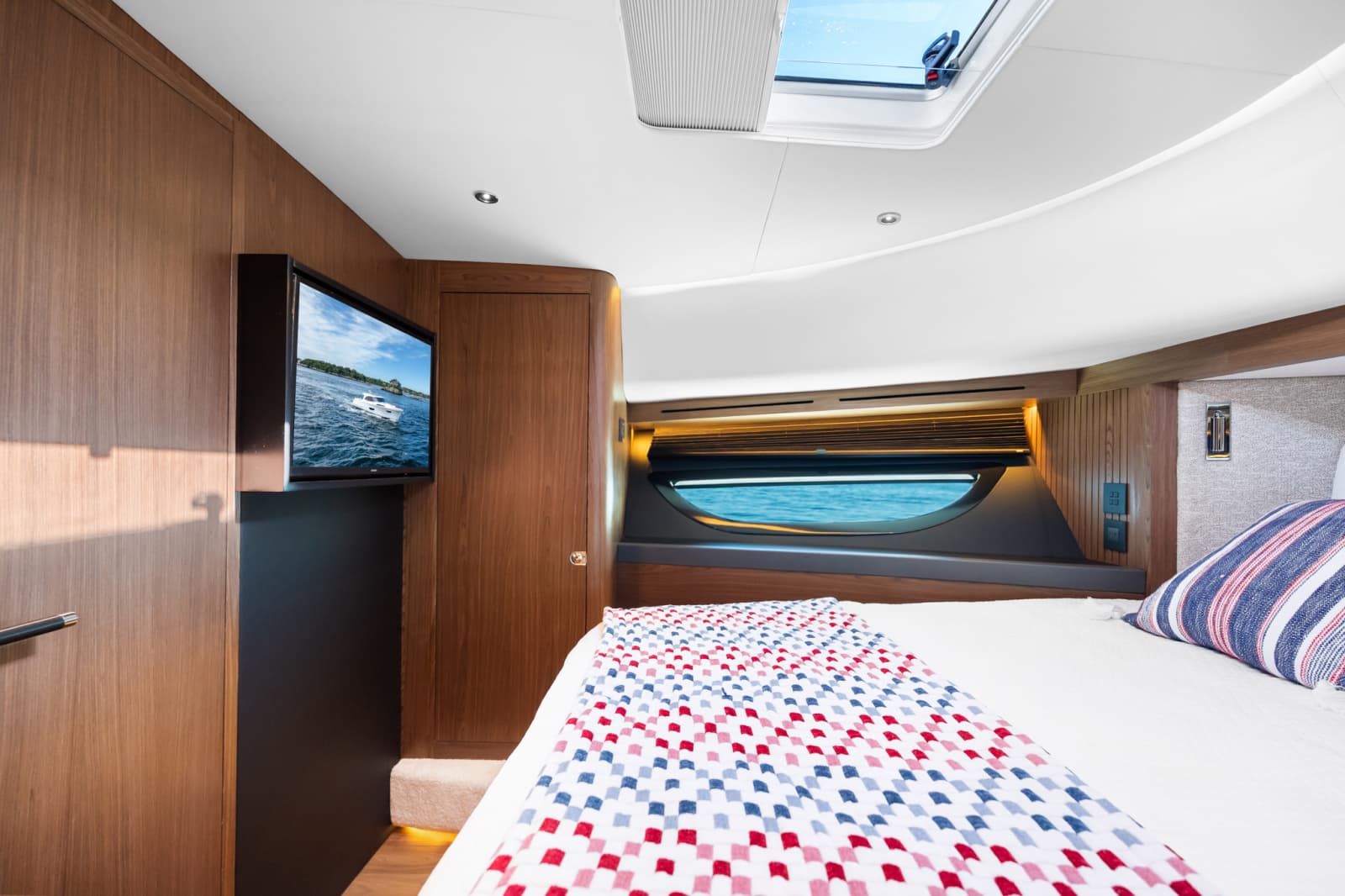 2025 ECLIPSE 505 Shadow - Photo 27
