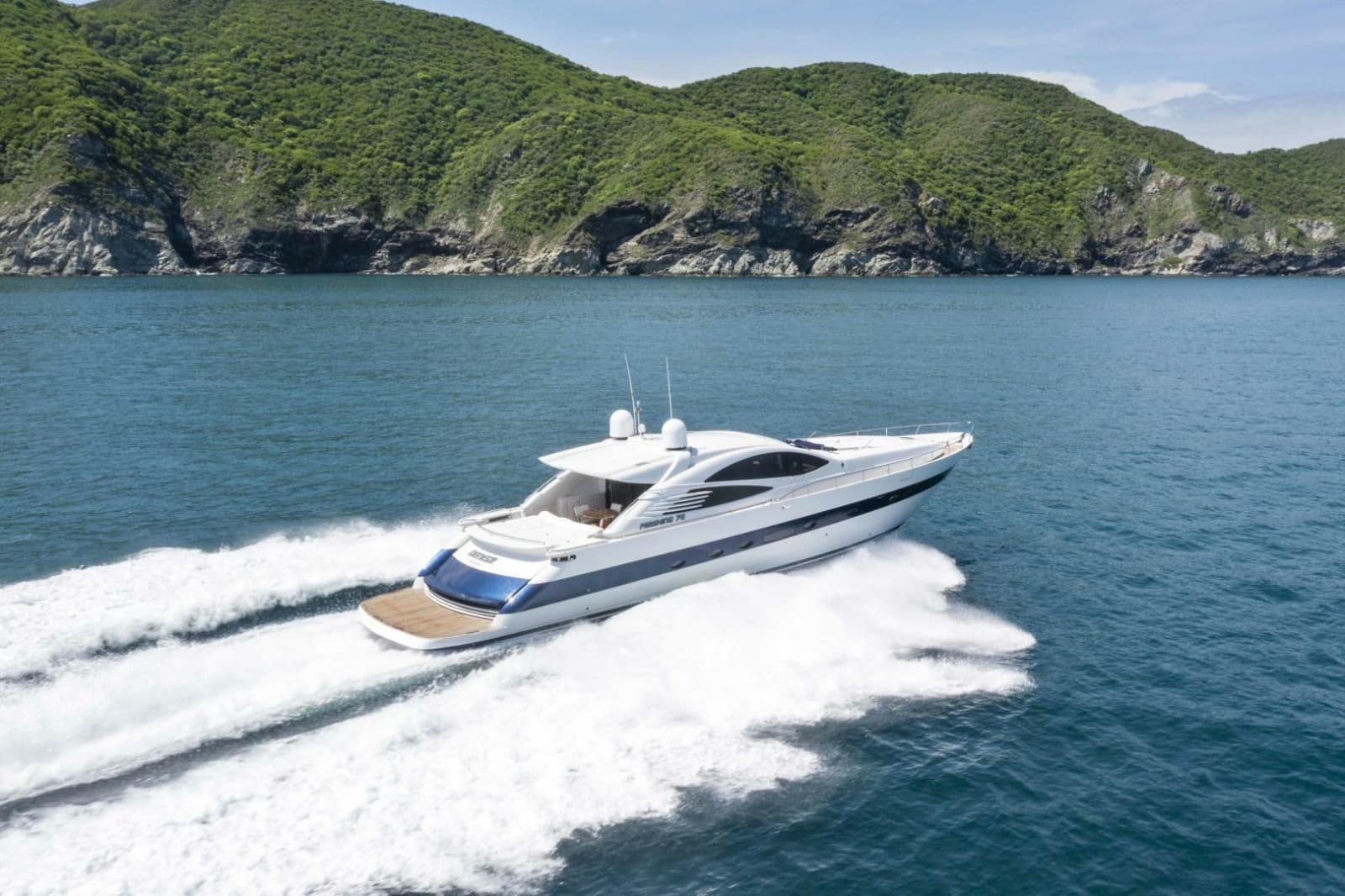 2005 Pershing 76 Motor Yacht - Photo 52