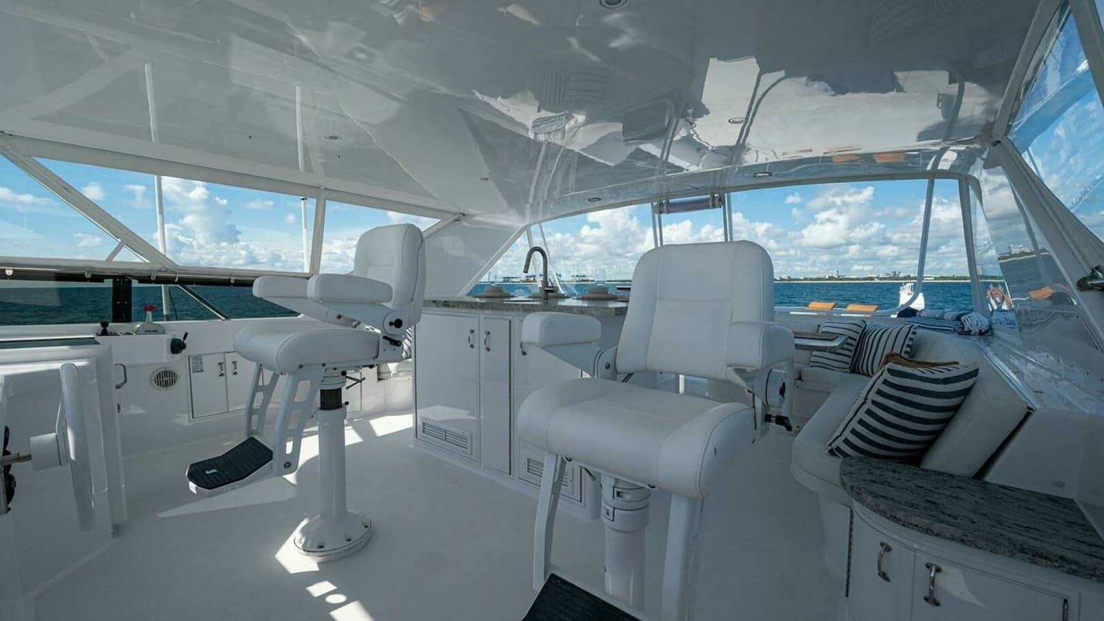 2003 Hatteras Raised Pilothouse - Photo 47