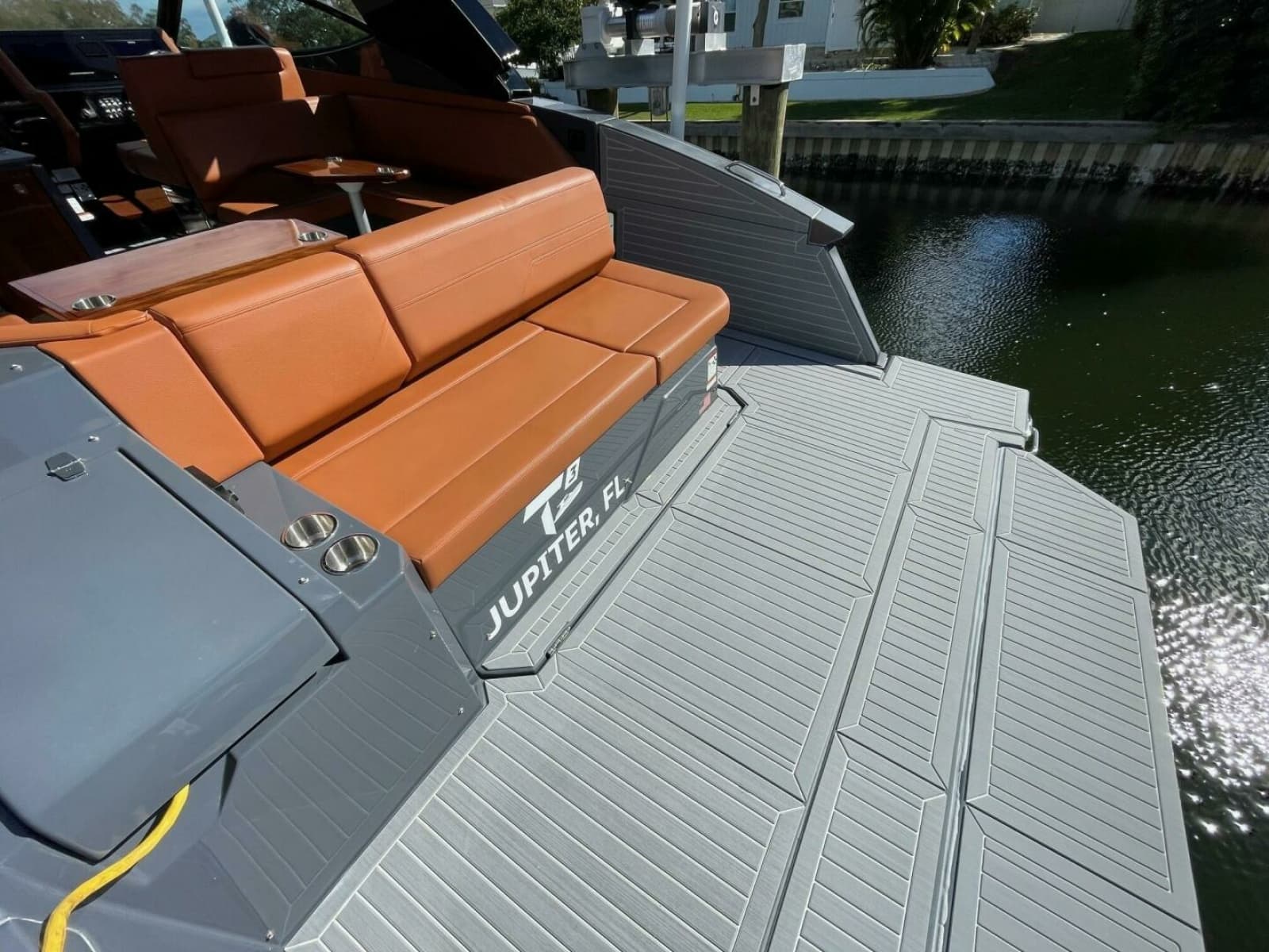2023 Cruisers Yachts 38 GLS - Photo 33