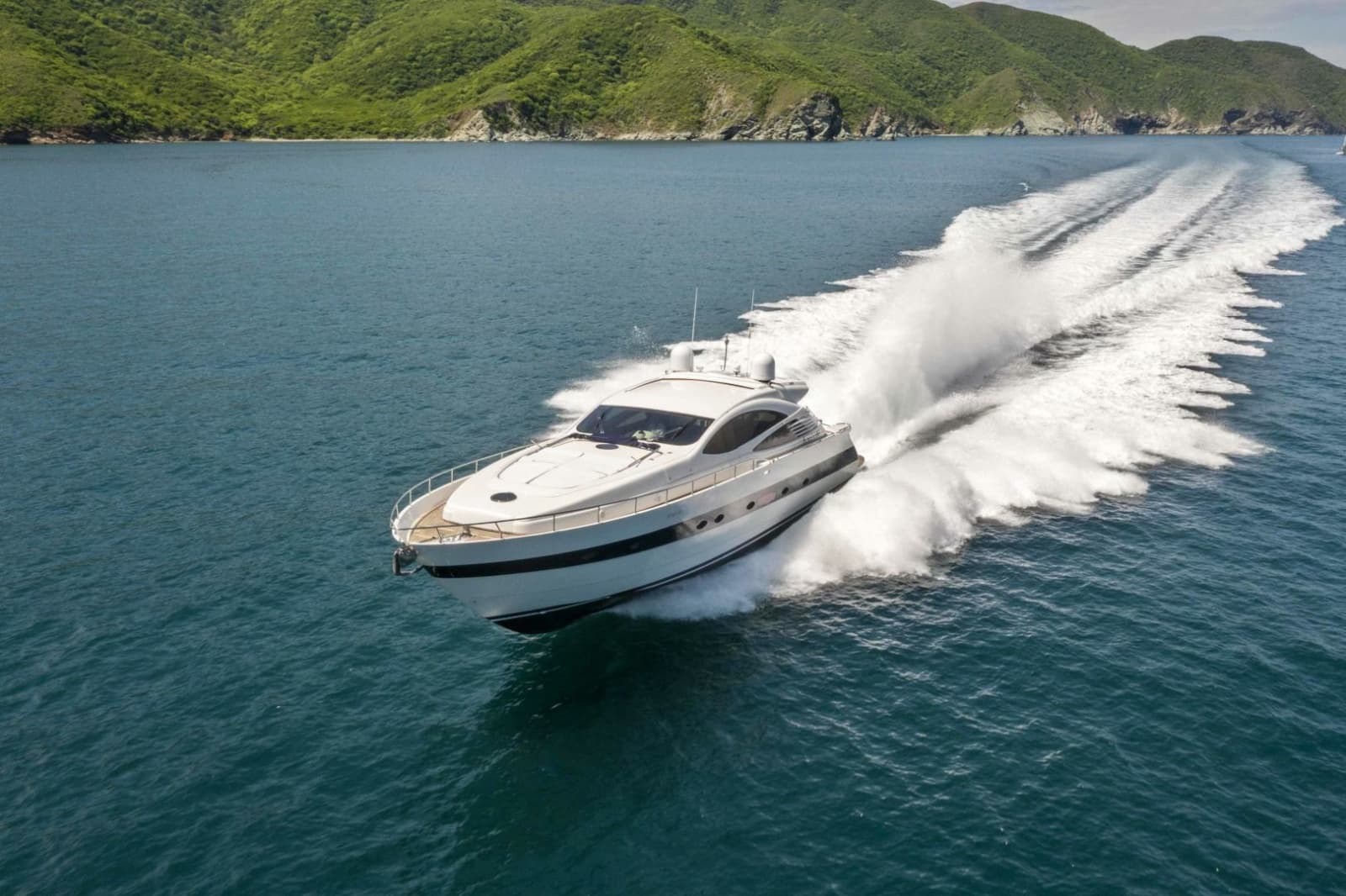 2005 Pershing 76 Motor Yacht - Photo 58