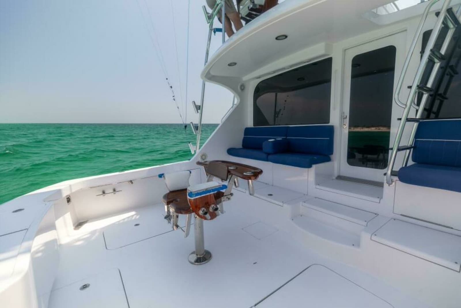 2008 Hatteras 60 Convertible - Photo 7