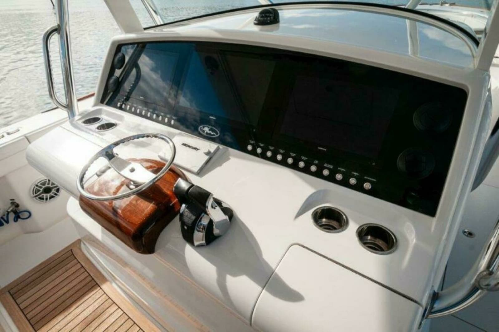 2021 Valhalla Boatworks V-46 - Photo 7