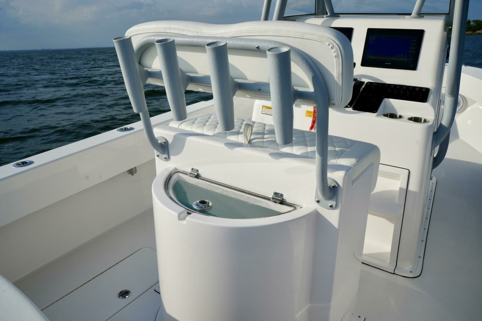 2024 Reef Runner Center Console - Photo 6