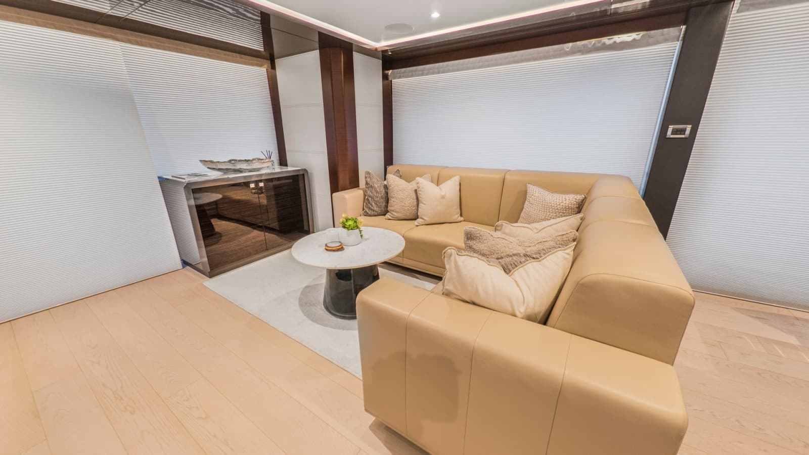 2024 Ocean Alexander 28E - Photo 12