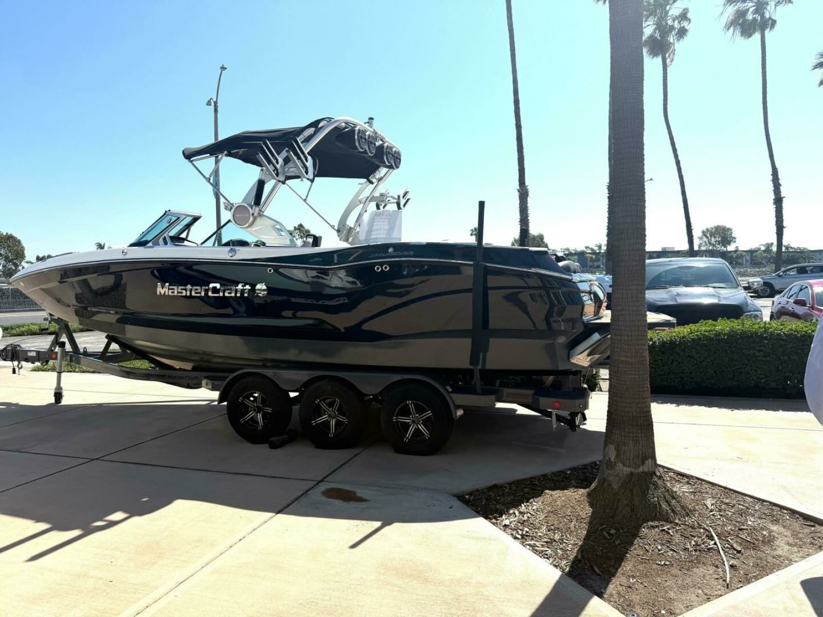 2021 Mastercraft X24 - Photo 17