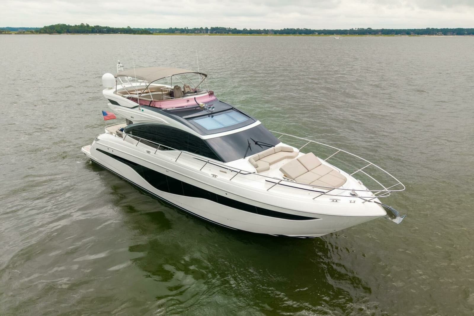 2021 Princess S62 - Photo 3