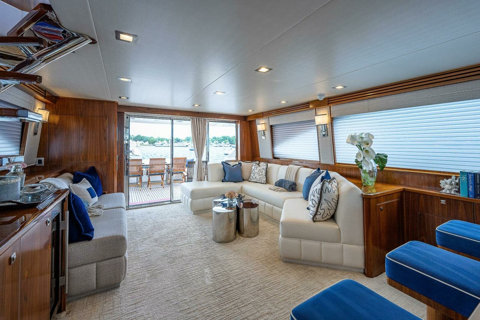2017 Viking 75 Motoryacht - Photo 3