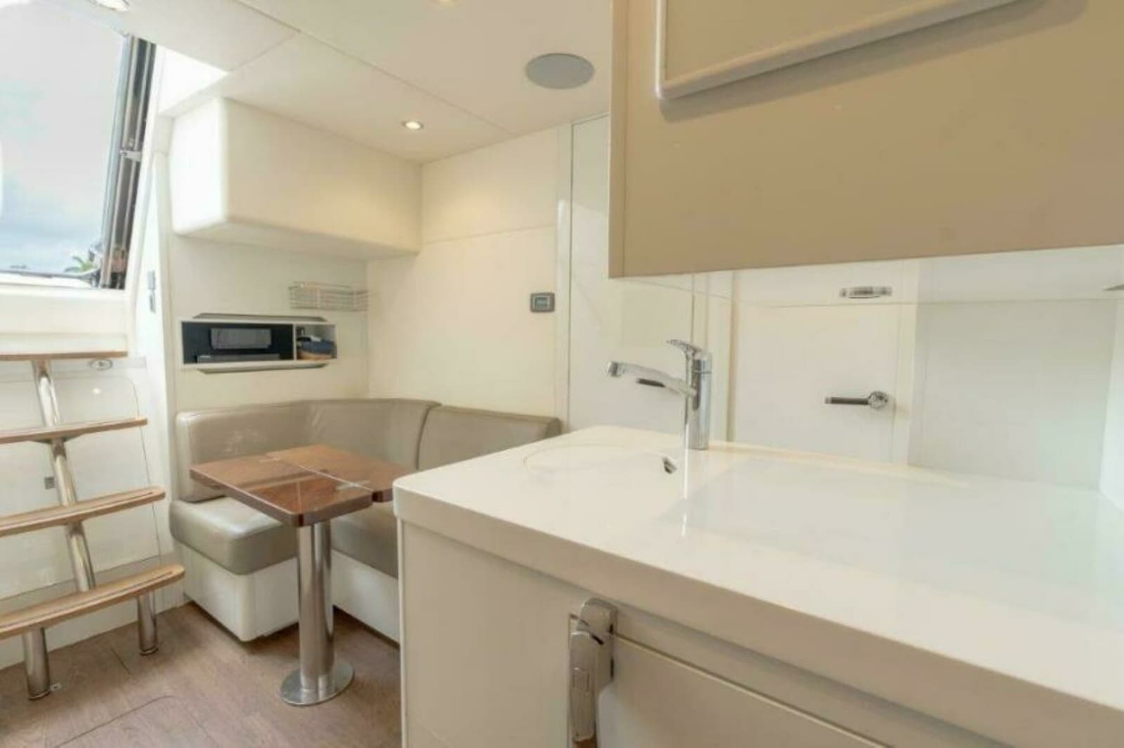 2019 Princess 85 Motor Yacht - Photo 21