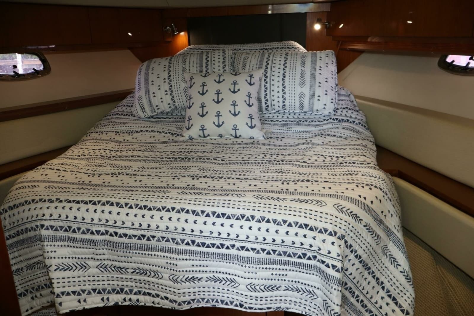 2015 Sea Ray 410 Sundancer - Photo 41