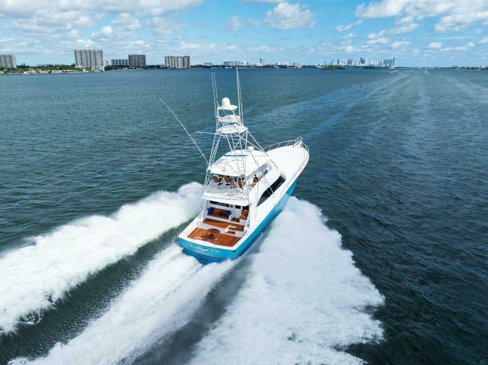 2012 Viking 82 Convertible - Photo 225