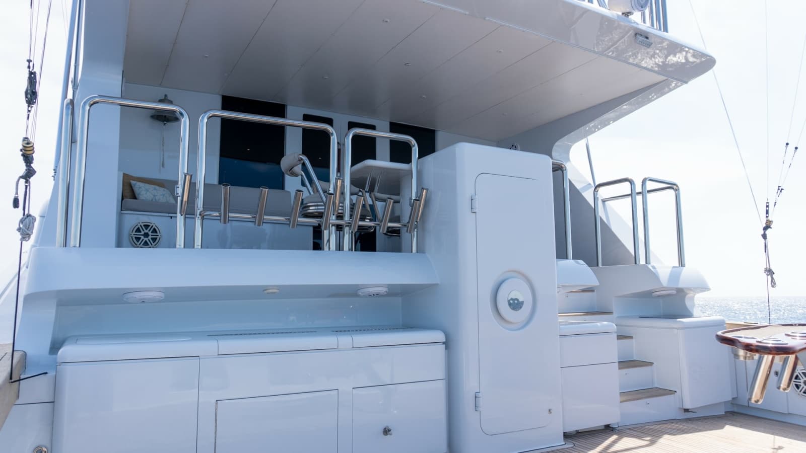 1996 Oceanfast 87 Enclosed Bridge Sportfish - Photo 33