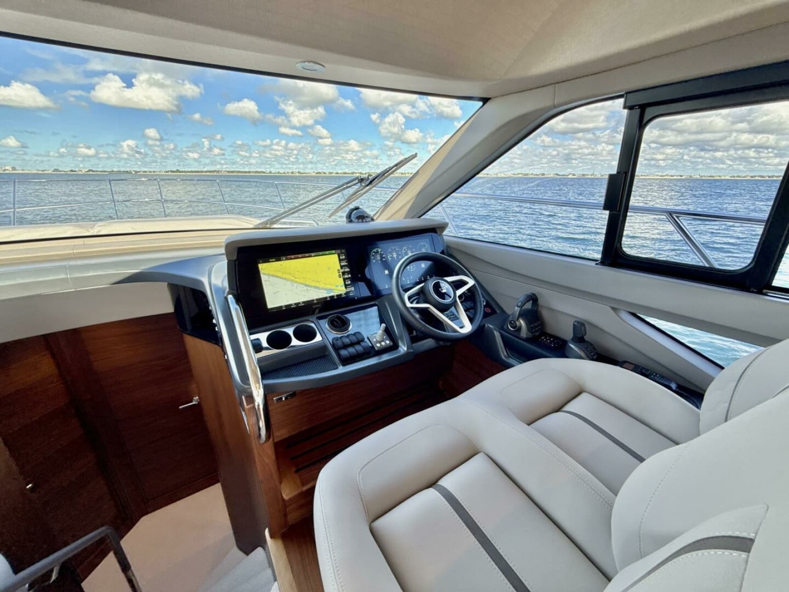 2026 Princess F50 - Photo 20