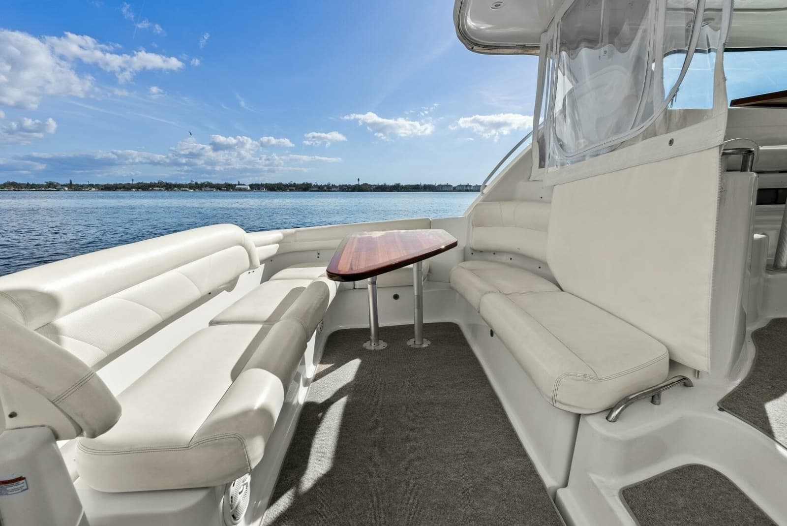 2007 Tiara Yachts 4300 Sovran - Photo 11