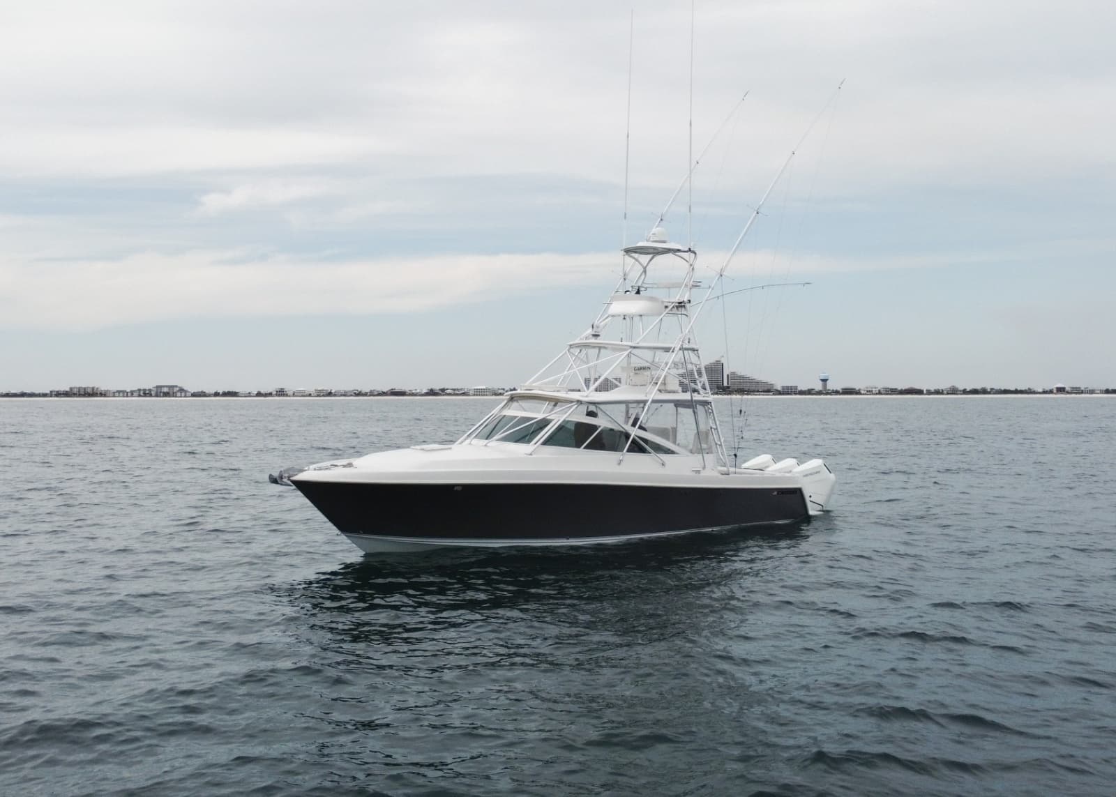 2011 Contender 40 Express - Photo 37