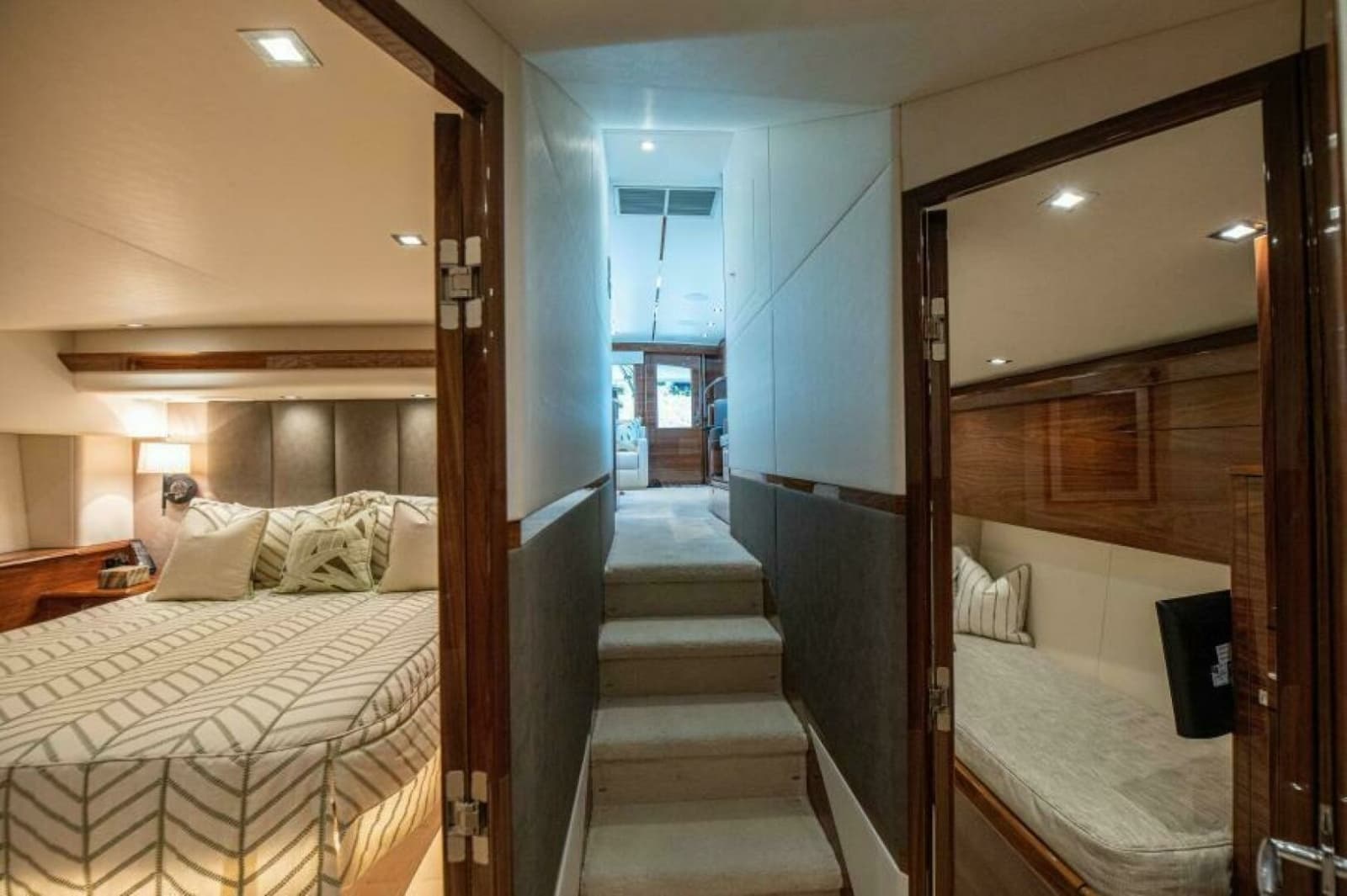 2023 Viking 64 Convertible - Photo 21