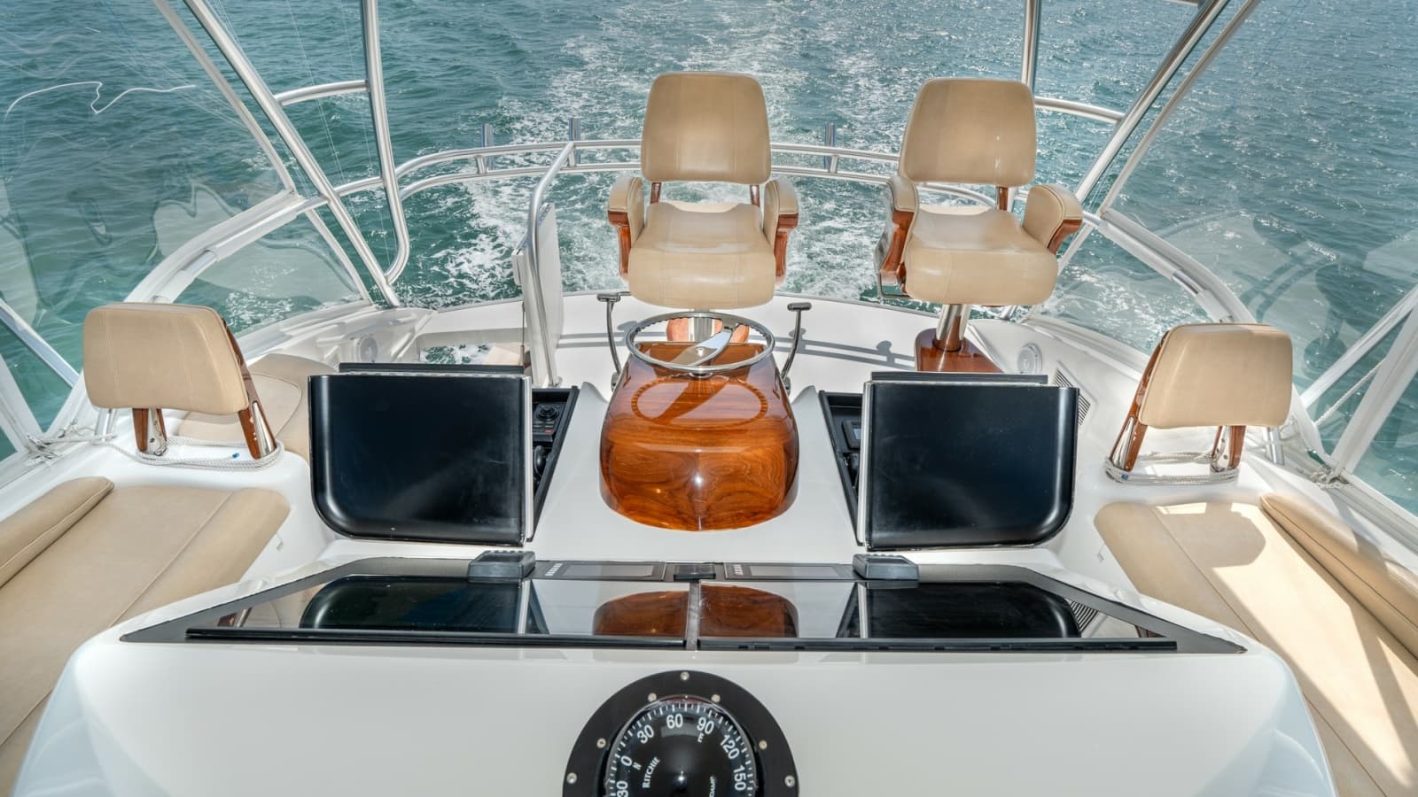 2017 Viking 55 Convertible - Photo 36