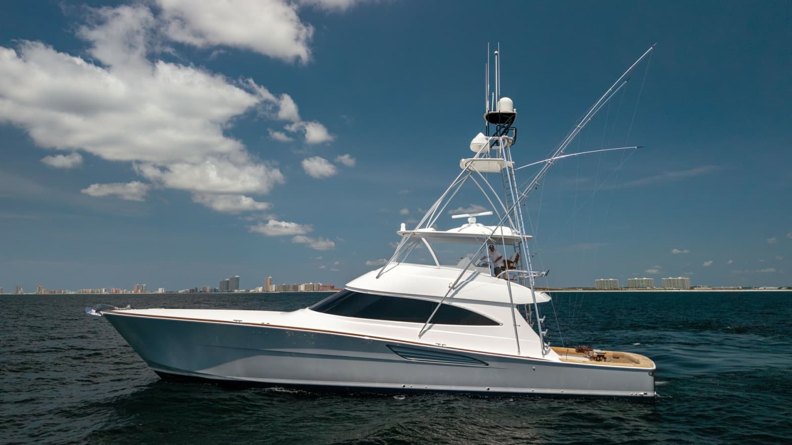 2025 Viking 74 Convertible - Photo 59