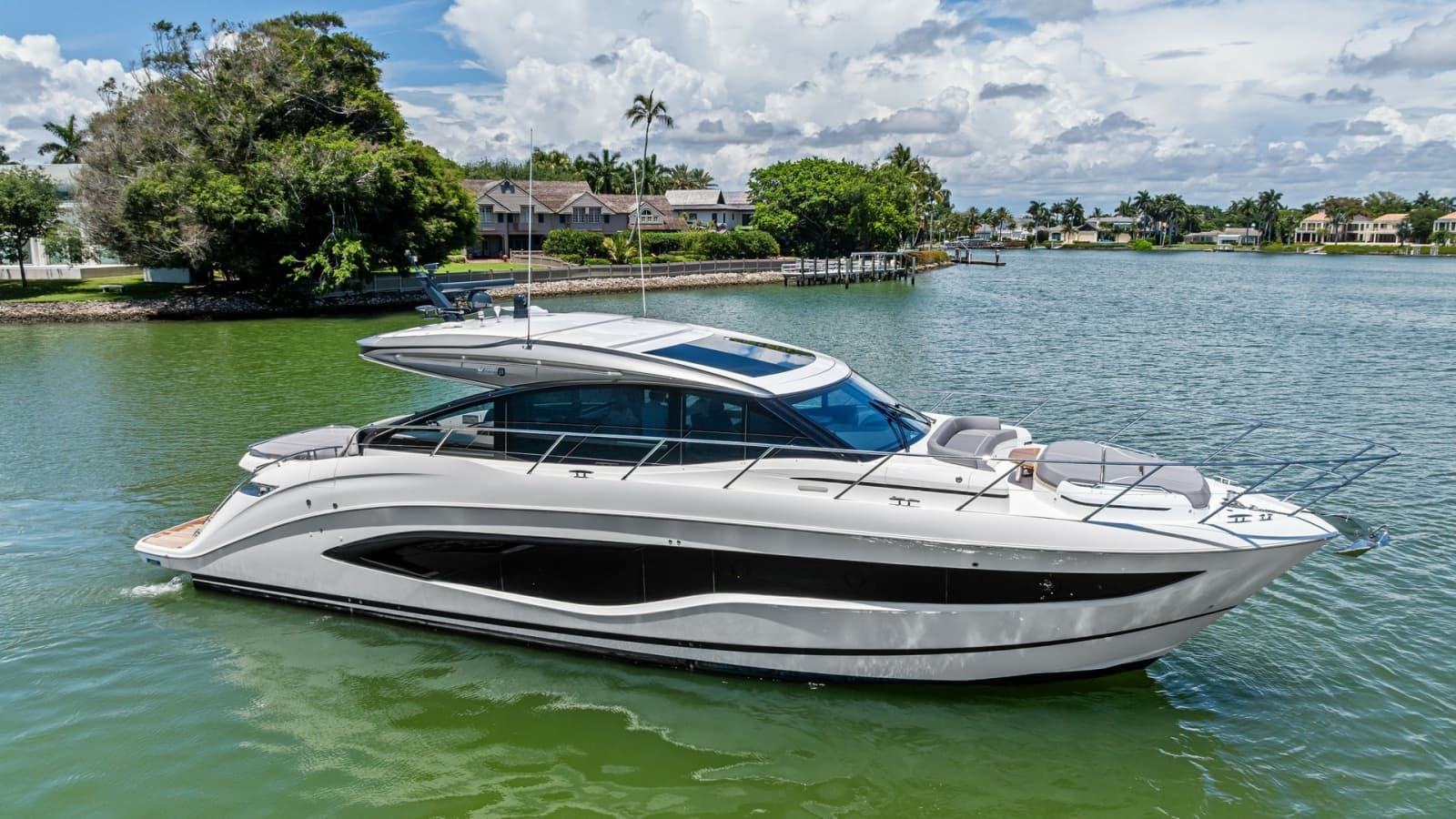 2026 Princess V55 - Photo 1