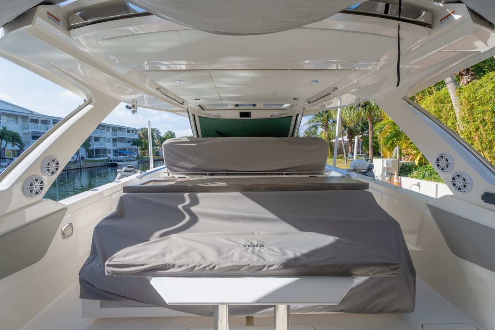 2024 Tiara Yachts 43 LS - Photo 52