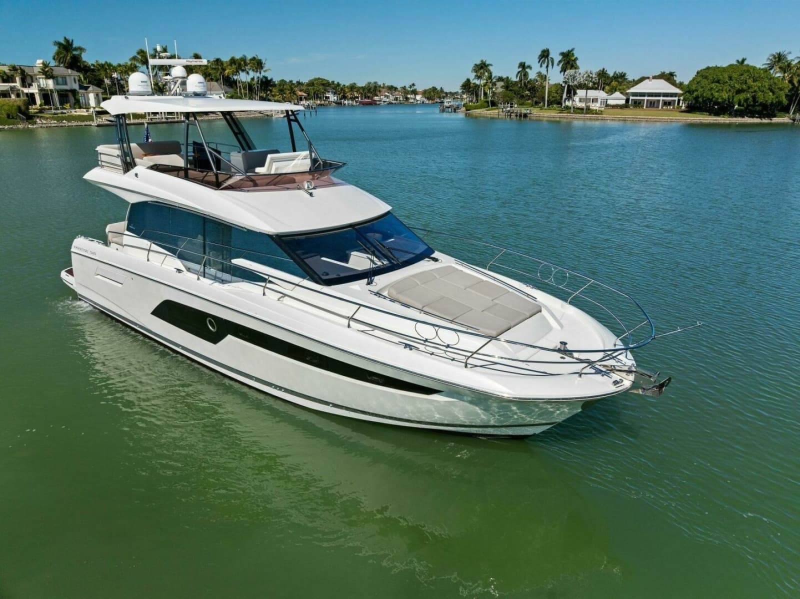 2022 Prestige 520 Flybridge - Photo 8