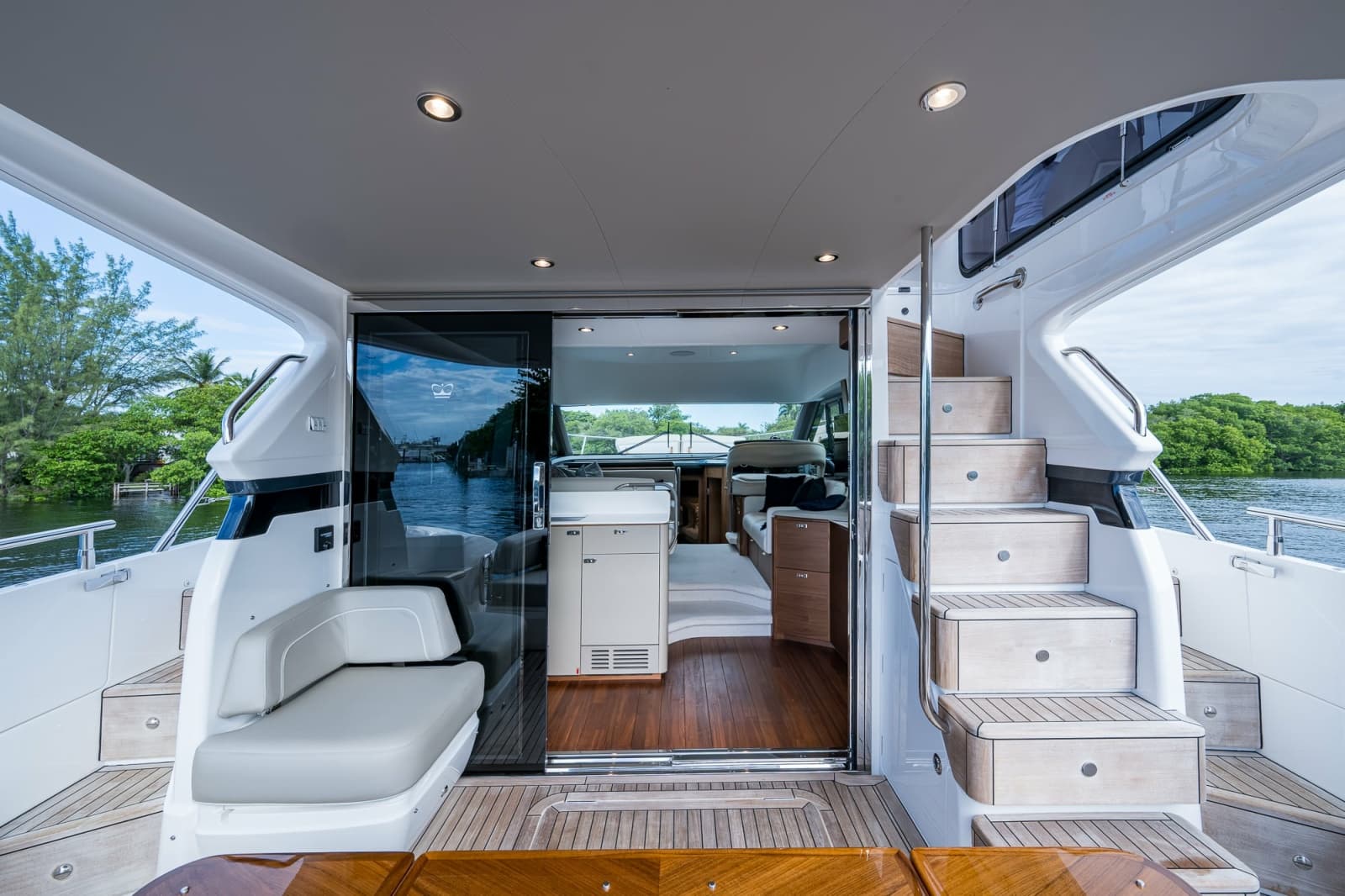 2025 Princess F45 - Photo 21