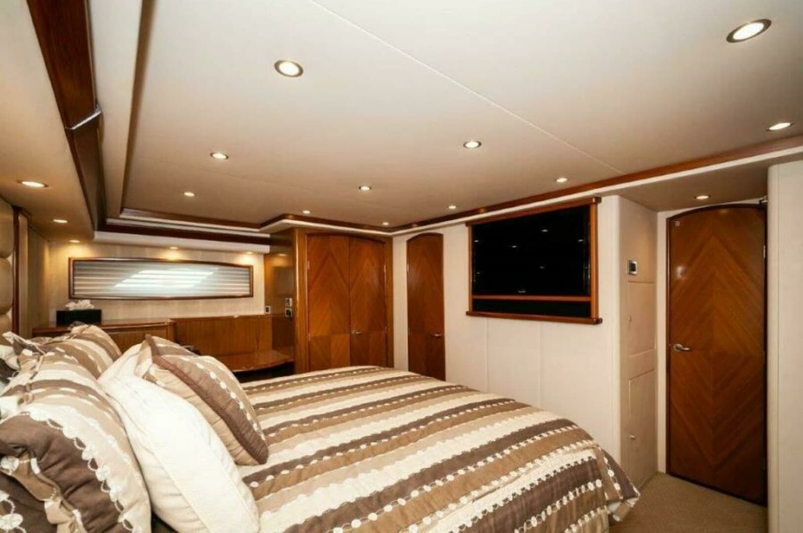 2012 Viking 76 Enclosed Sky Bridge - Photo 25