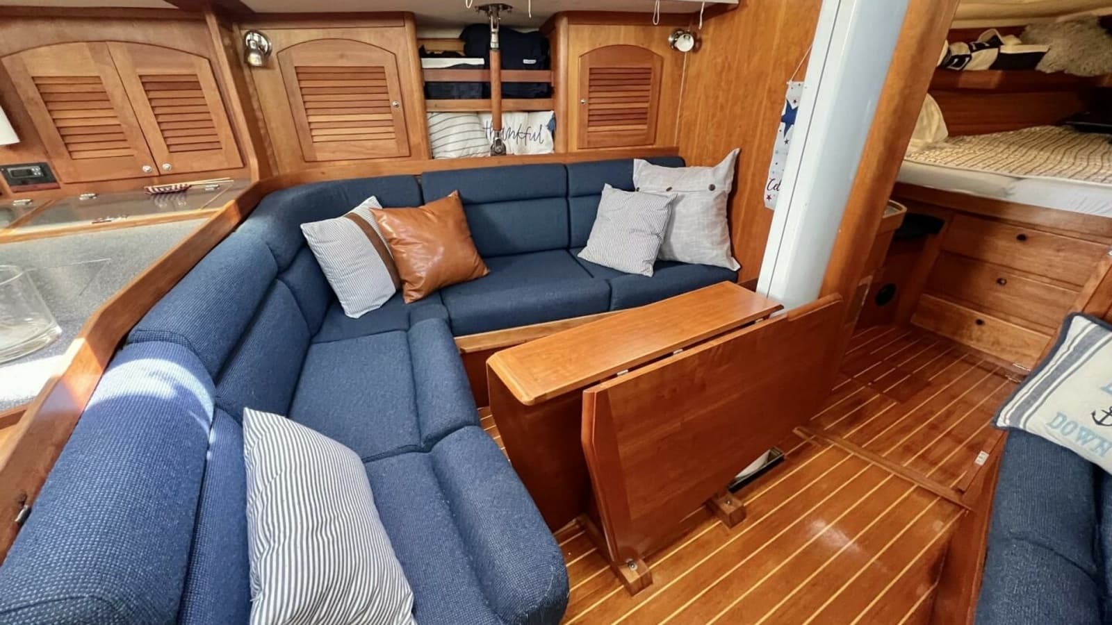 1999 Sabre 402 Sail - Photo 10