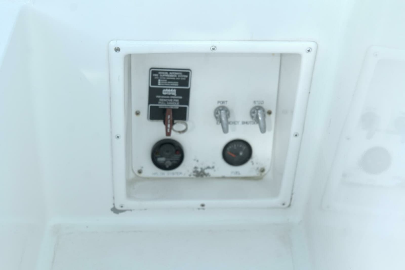 2002 Viking 43 Open - Photo 26