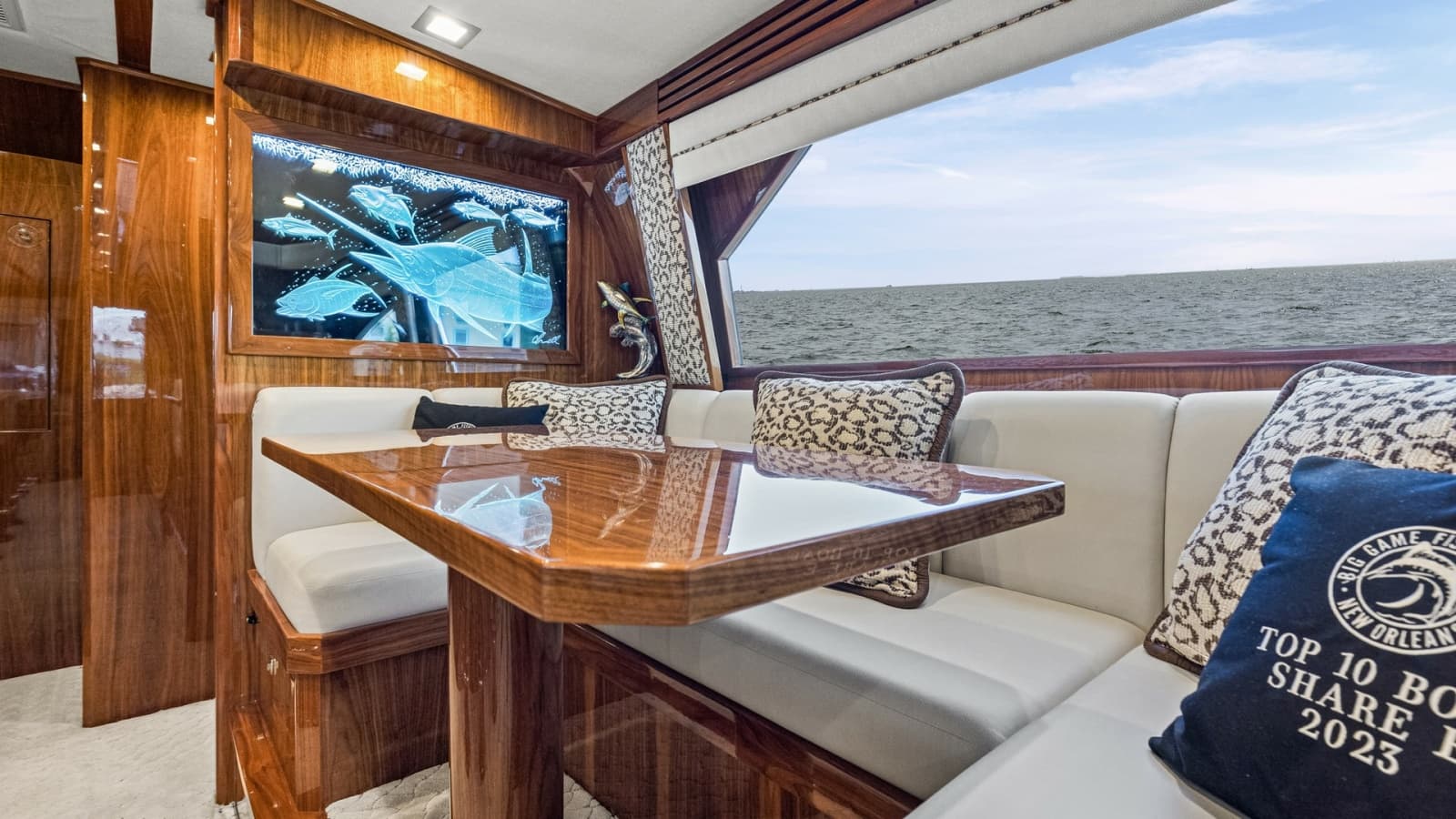 2017 Viking 72 Enclosed Bridge - Photo 8
