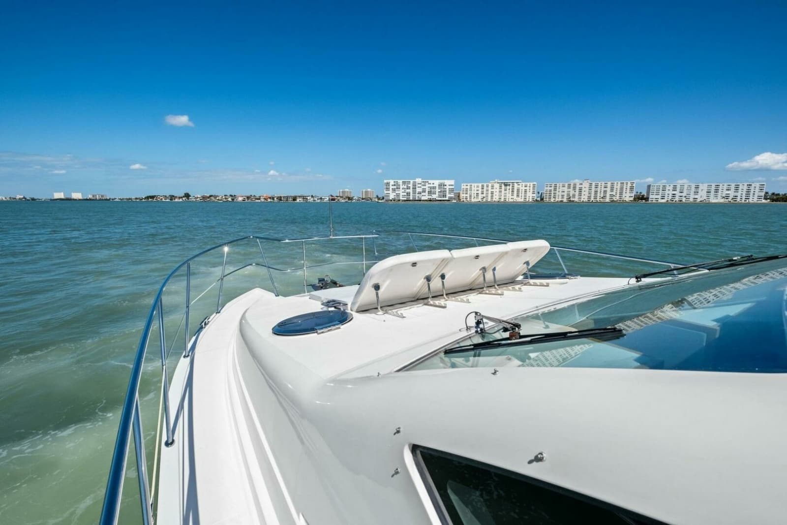 2018 Mares 47 Outboard Express Catamaran - Photo 55