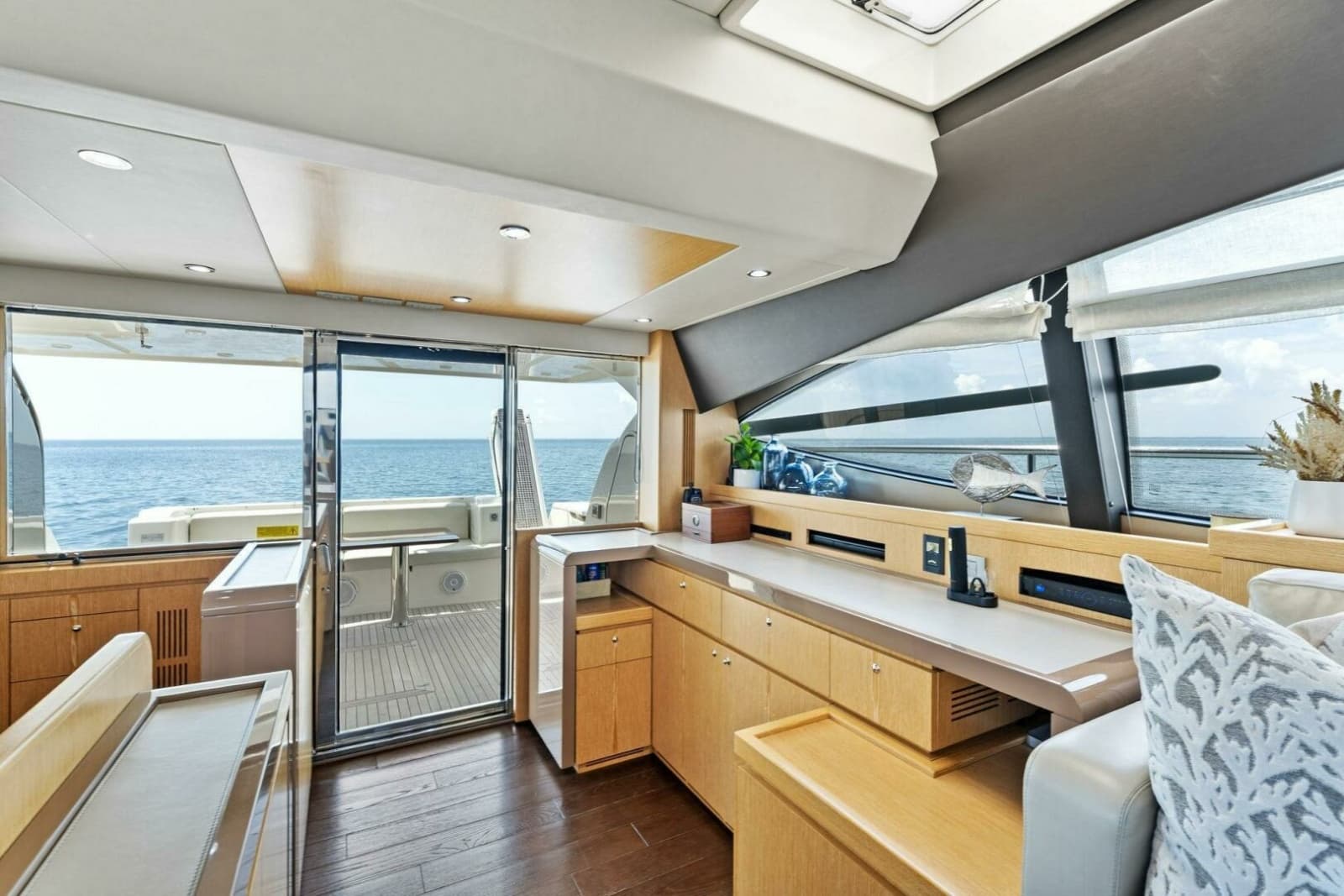 2013 Ferretti Yachts 620 - Photo 13