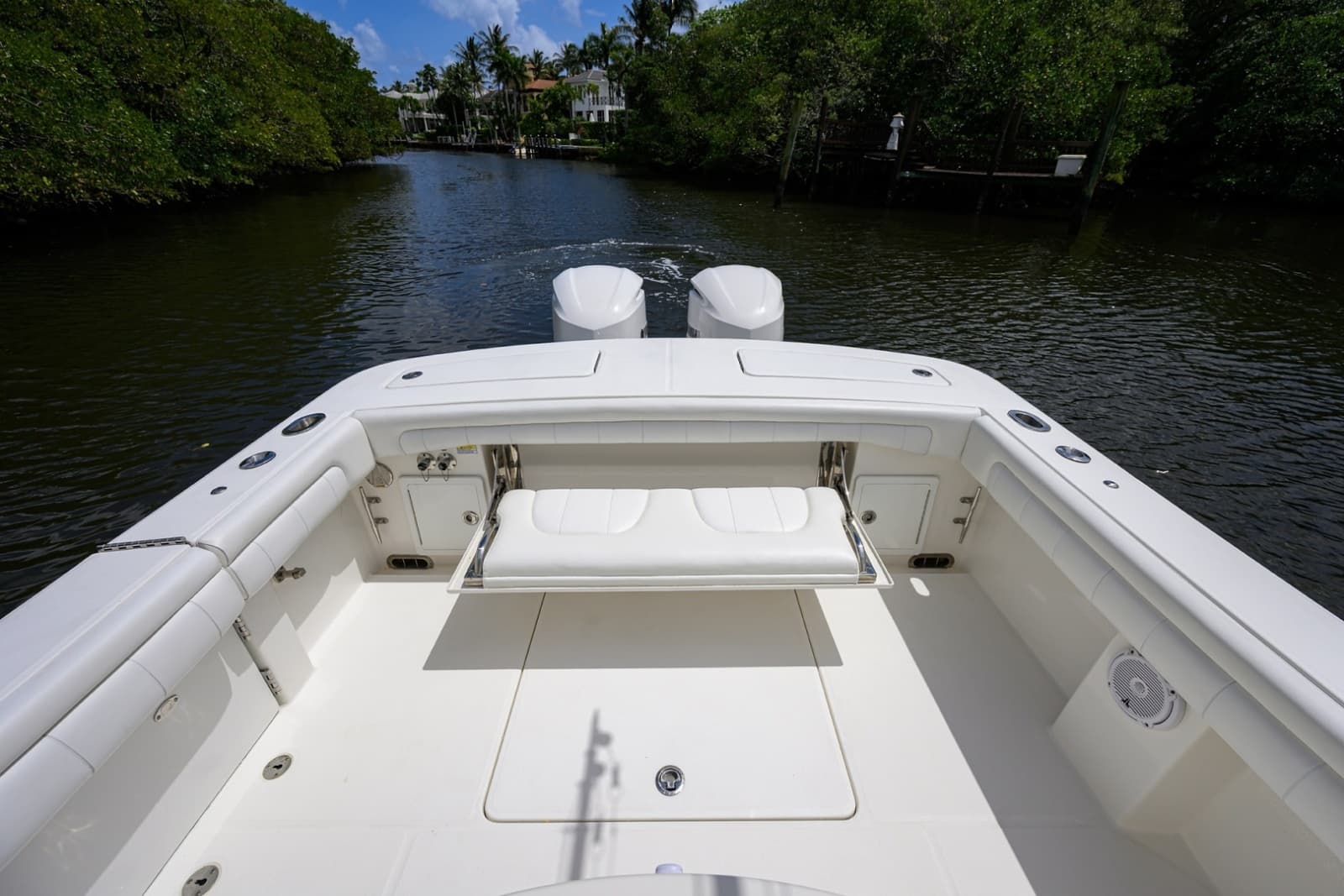 2019 Regulator 31 Center Console - Photo 41