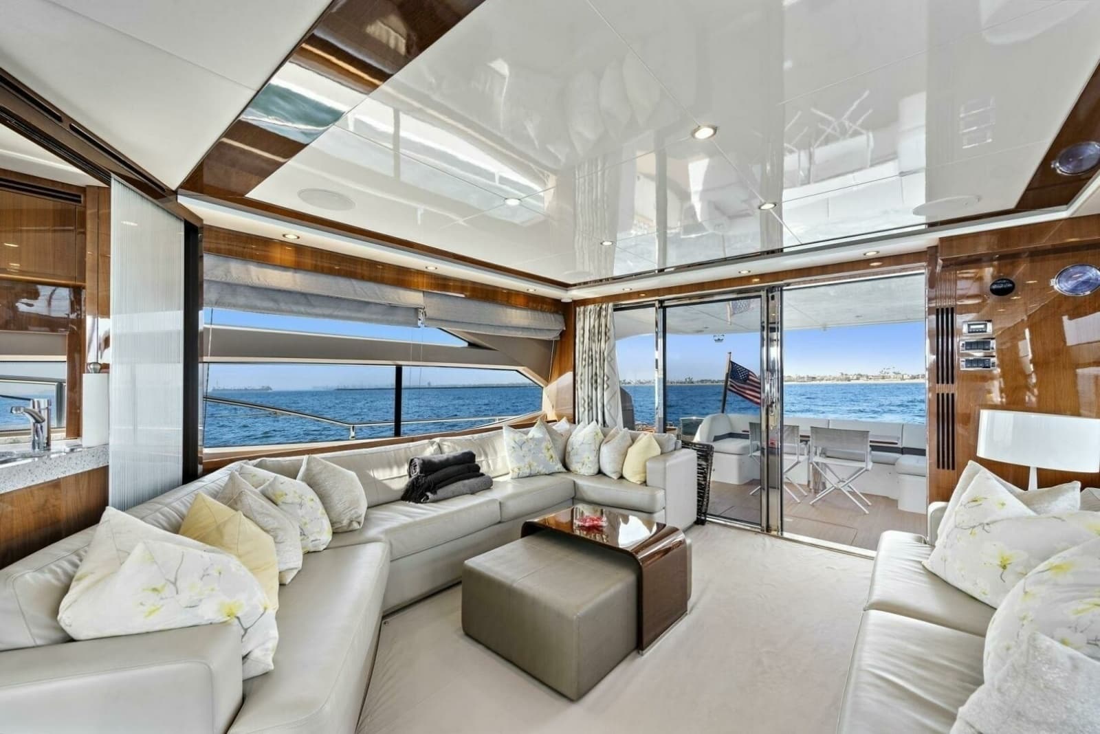 2015 Princess 72 Motoryacht - Photo 19
